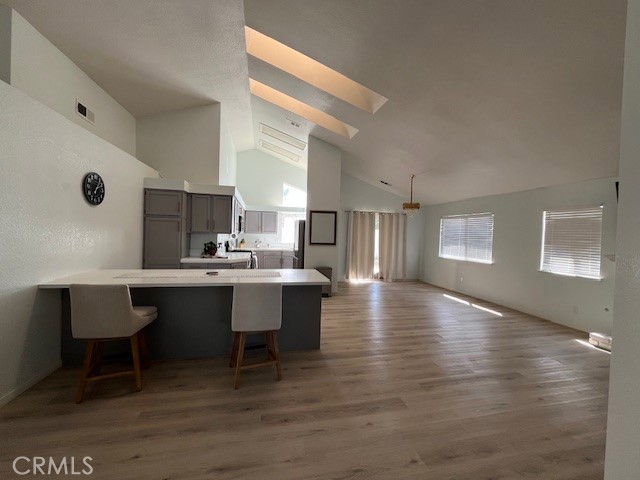 2160 Mariposa Court