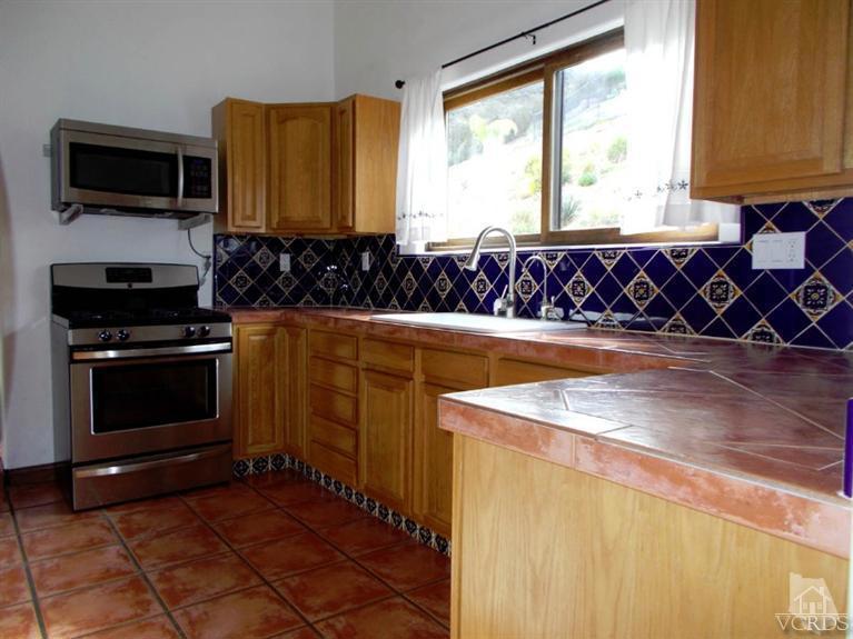 Ventu Park-124 - 124 - Residential Lease