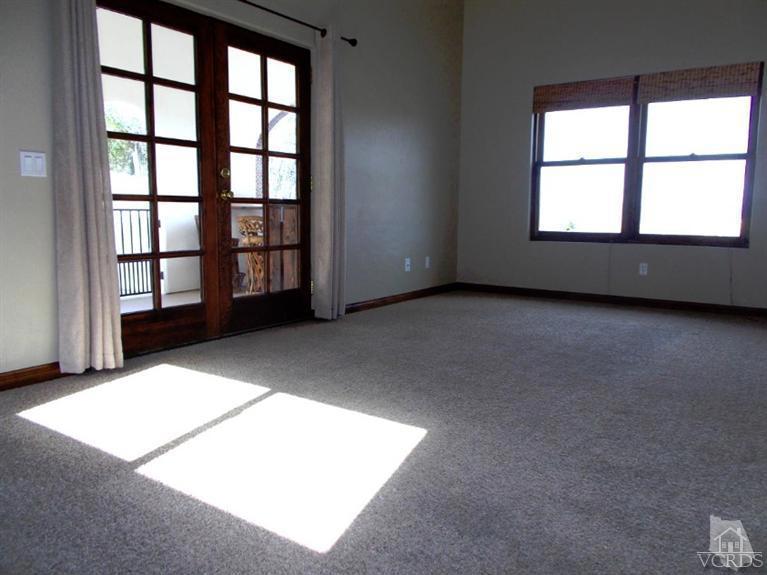 Ventu Park-124 - 124 - Residential Lease