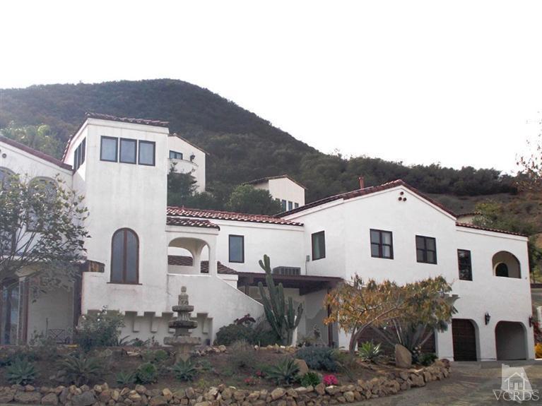 Ventu Park-124 - 124 - Residential Lease