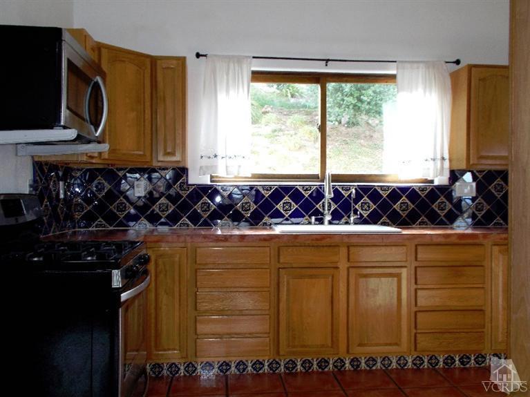 Ventu Park-124 - 124 - Residential Lease