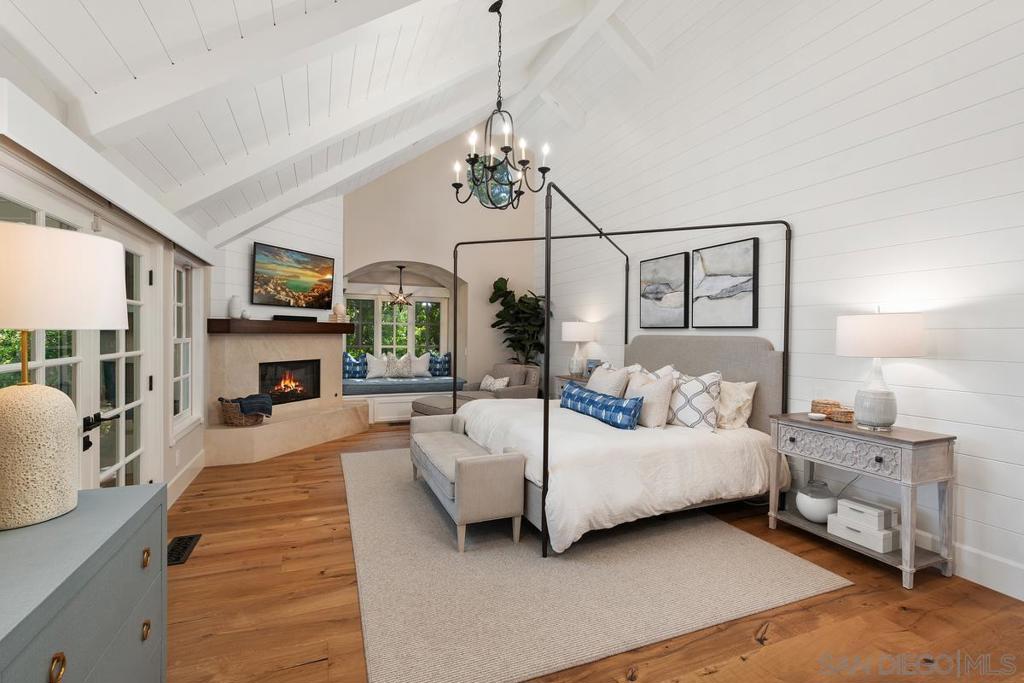 Del Mar - Residential