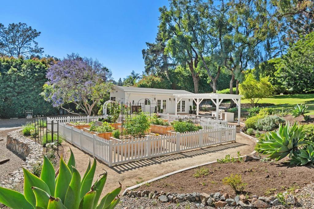 Del Mar - Residential