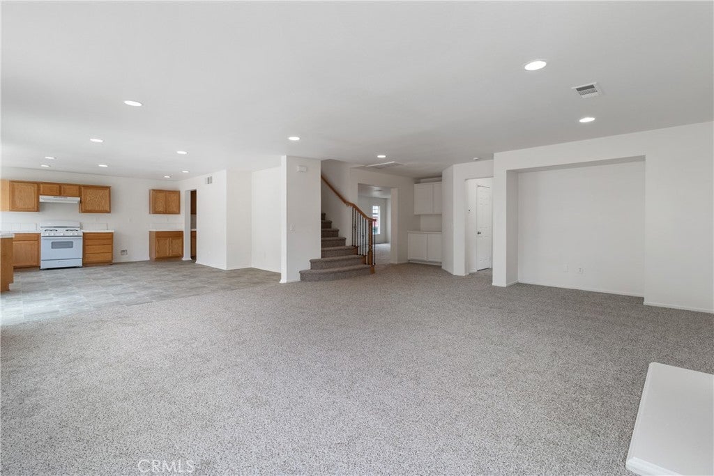 37660 Newbury