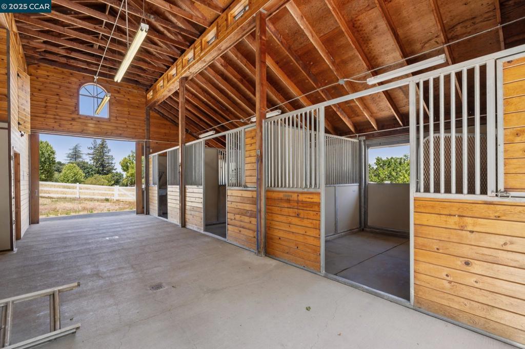 WESTSIDE DANVILL - Residential