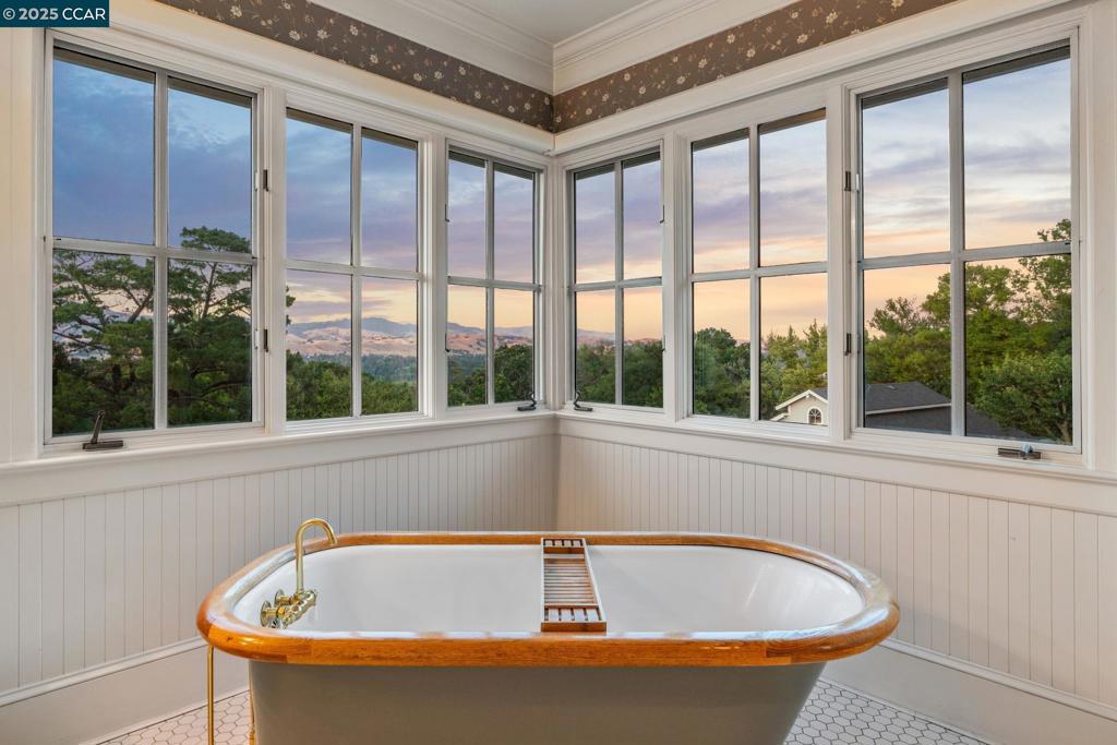 WESTSIDE DANVILL - Residential
