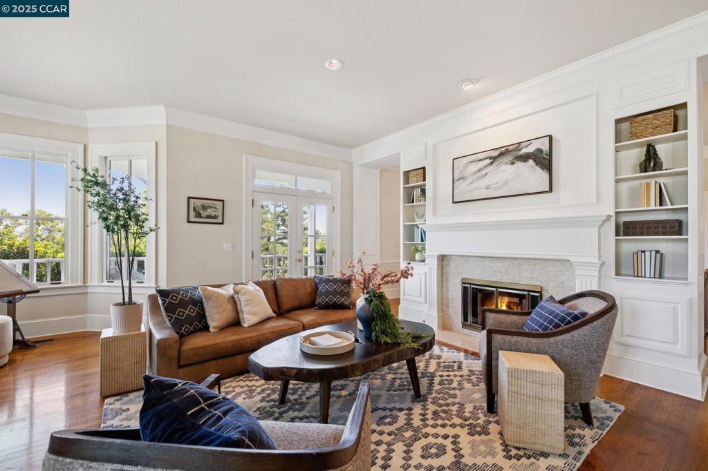 WESTSIDE DANVILL - Residential