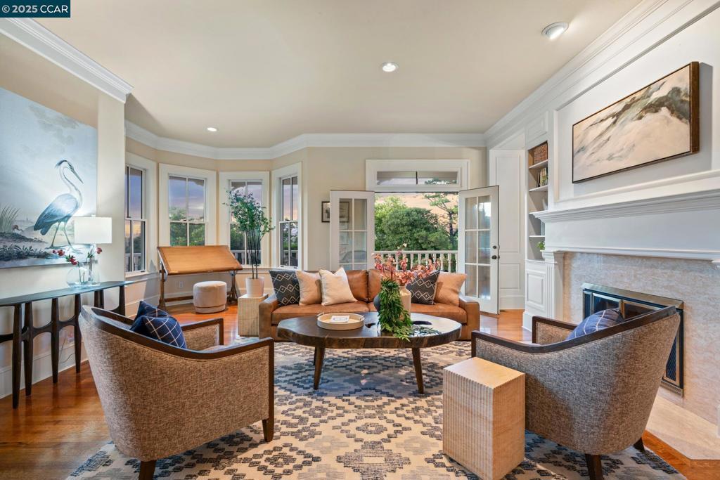 WESTSIDE DANVILL - Residential