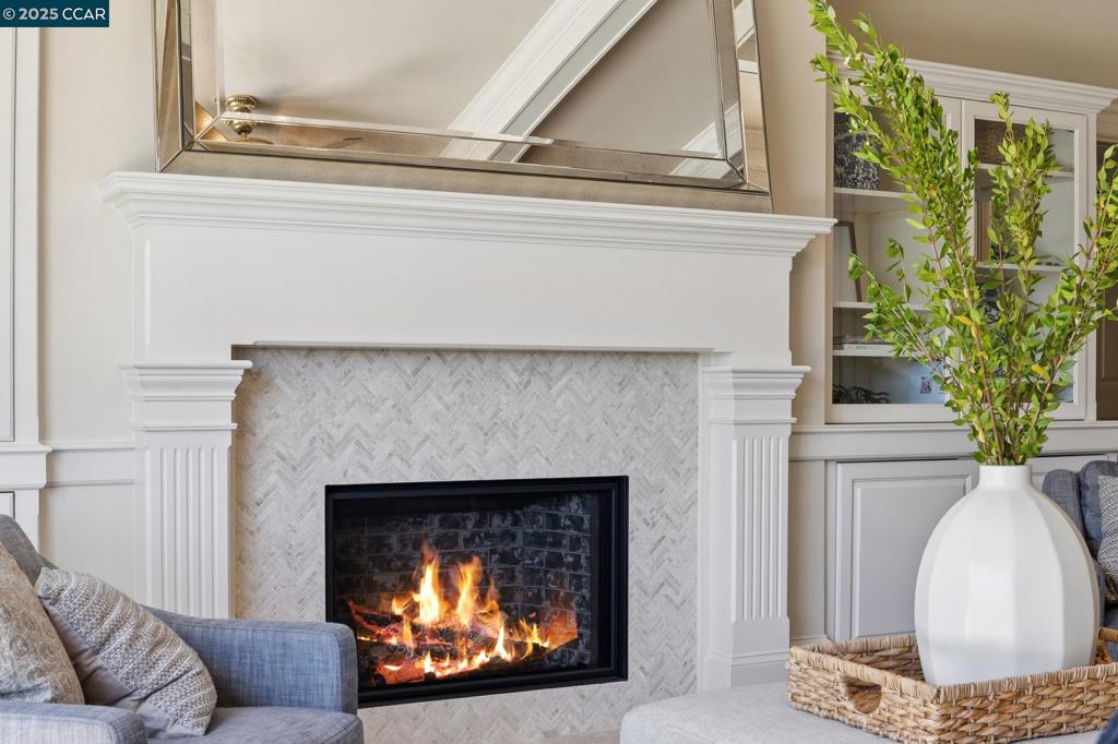 WESTSIDE DANVILL - Residential