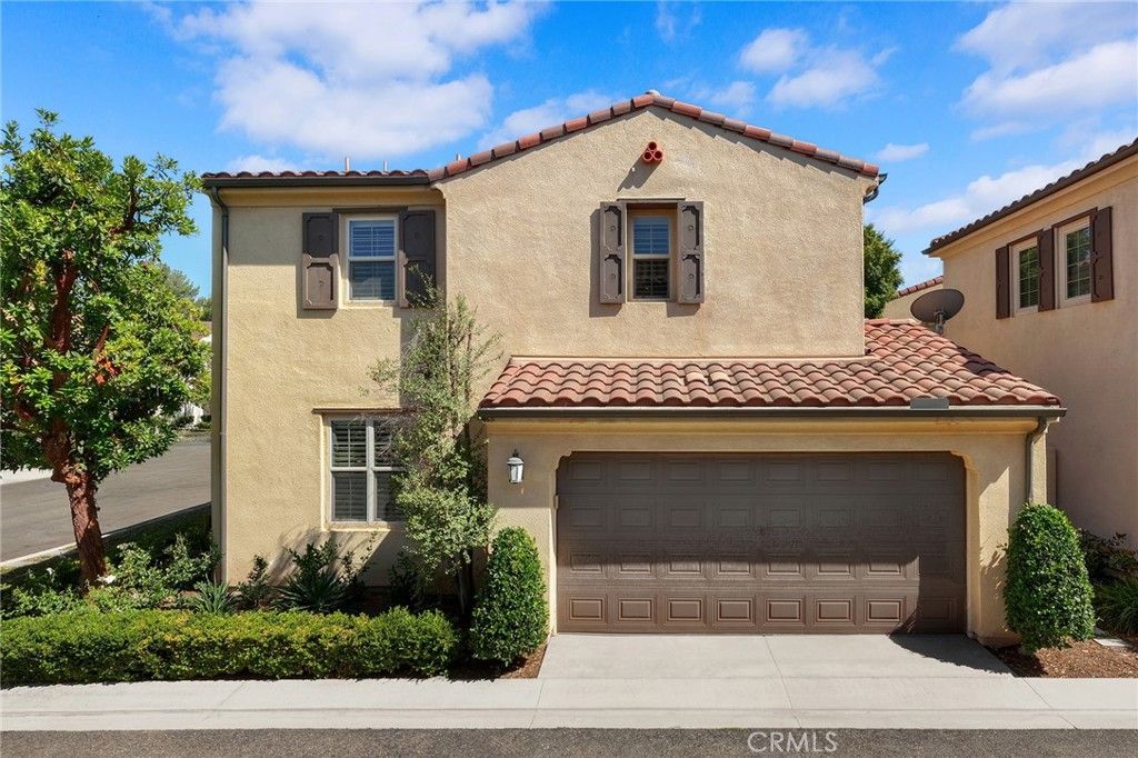 Photo of 78 Keepsake, Irvine, CA 92618 (MLS # OC26054095)