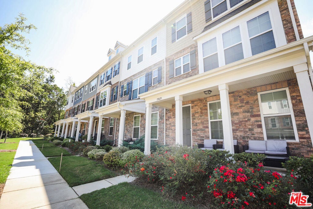 15025 Camus Court