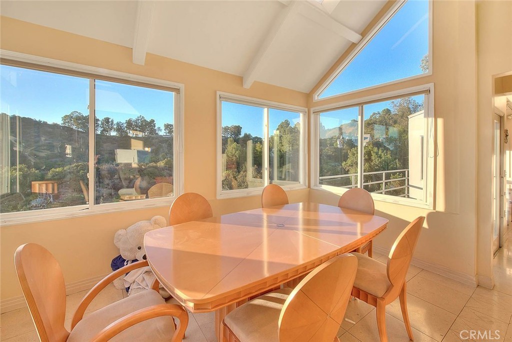 2579 Leicester Drive