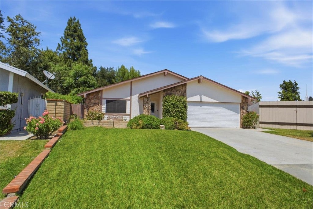 25097 Green Mill Avenue