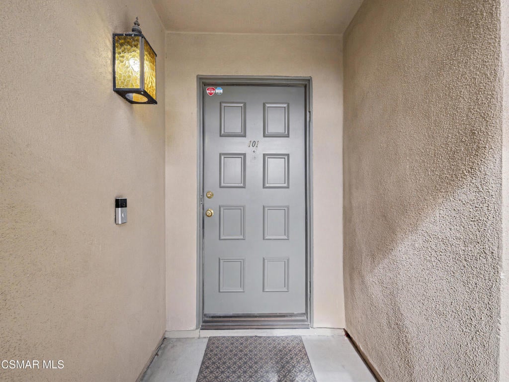 Properties 4 248 Oakleaf Drive 101