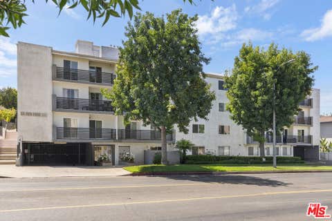 Photo of 1515 S Beverly Drive #201, Los Angeles, CA 90035 (MLS # 26867395)