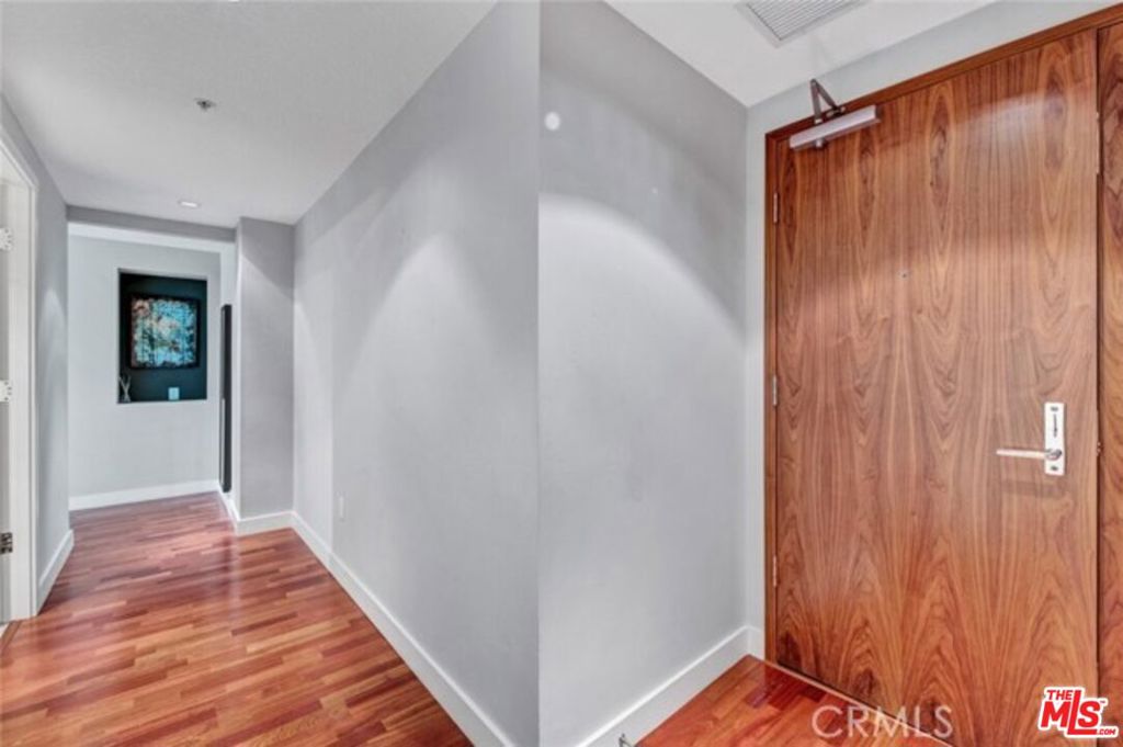 3141 Michelson Drive 906