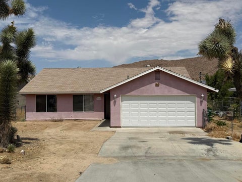 Photo of 58540 Barron Drive, Yucca Valley, CA 92284 (MLS # 219151356DA)