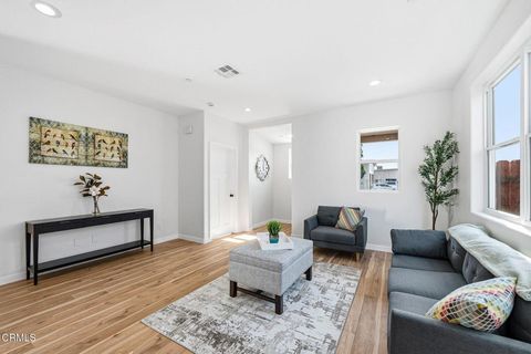 Tiny photo for 1131 W 2nd Street, Oxnard, CA 93030 (MLS # V1-34410)