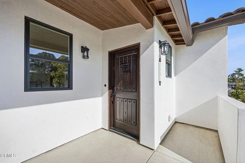 Tiny photo for 1131 W 2nd Street, Oxnard, CA 93030 (MLS # V1-34410)