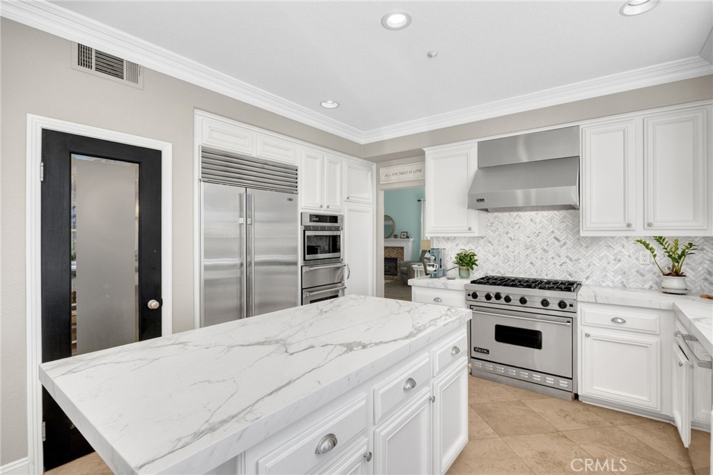 San Clemente, California, 92673, United States, 4 Bedrooms Bedrooms, ,3 BathroomsBathrooms,Residential,Active,2038942