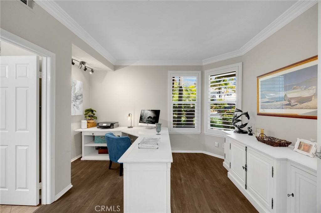 San Clemente, California, 92673, United States, 4 Bedrooms Bedrooms, ,3 BathroomsBathrooms,Residential,Active,2038942