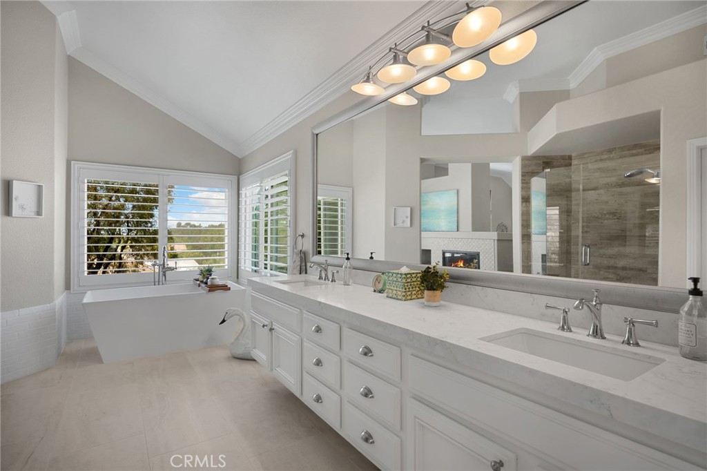 San Clemente, California, 92673, United States, 4 Bedrooms Bedrooms, ,3 BathroomsBathrooms,Residential,Active,2038942