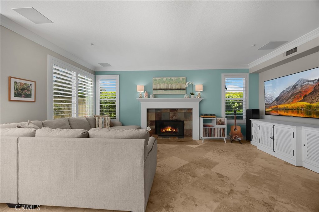 San Clemente, California, 92673, United States, 4 Bedrooms Bedrooms, ,3 BathroomsBathrooms,Residential,Active,2038942