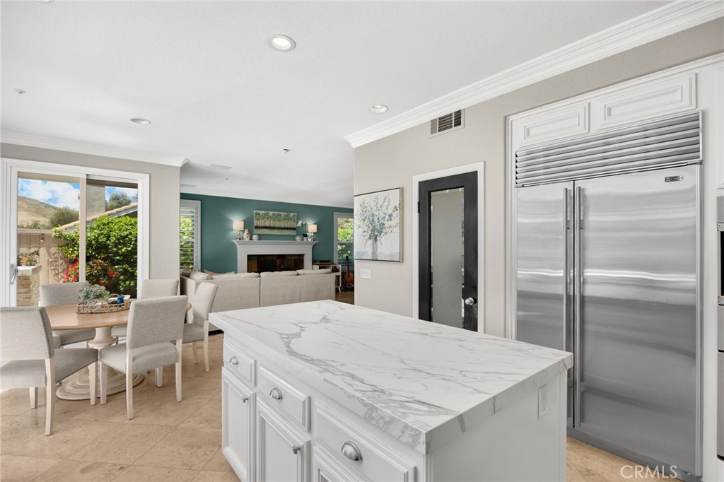 San Clemente, California, 92673, United States, 4 Bedrooms Bedrooms, ,3 BathroomsBathrooms,Residential,Active,2038942