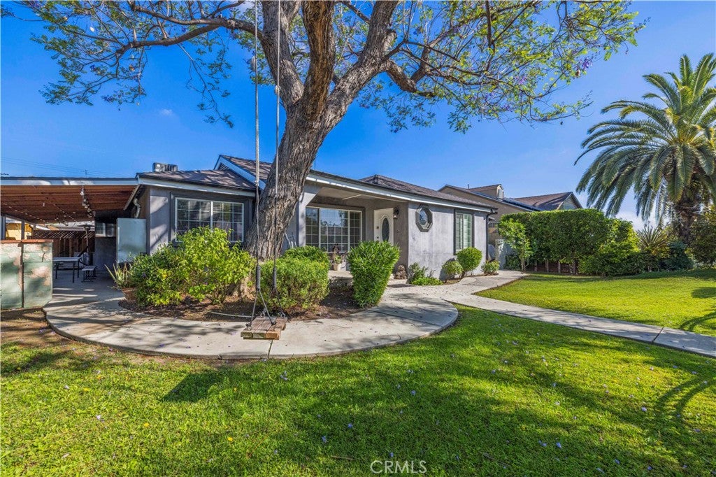 14143 Terra Bella St