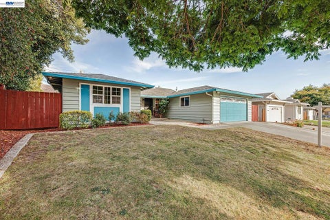 Photo of 46696 Bradley St ST, Fremont, CA 94539 (MLS # 41147814)