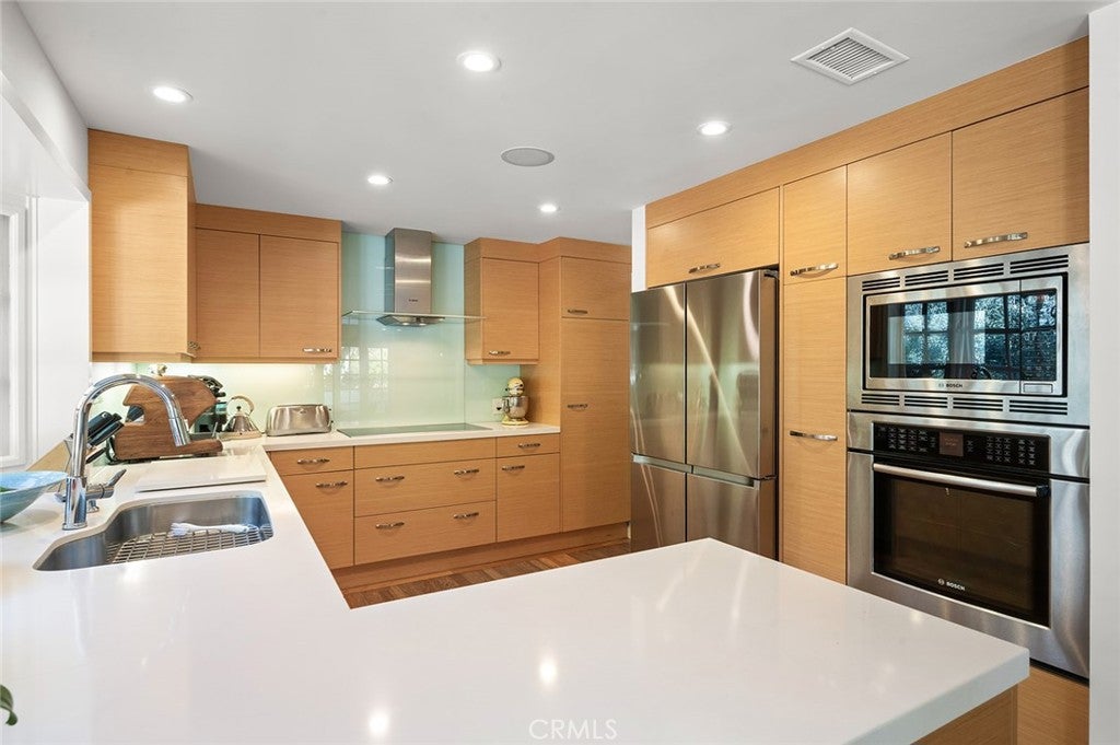 17 Rippling Stream, Irvine CA 92603 - Photo 13
