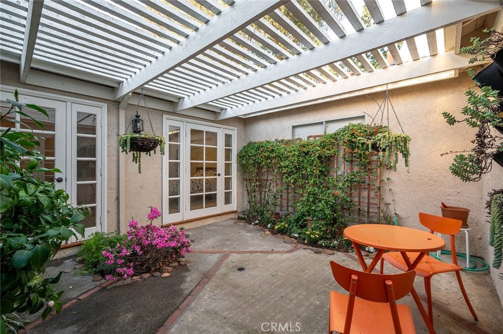 17 Rippling Stream, Irvine CA 92603 - Photo 7
