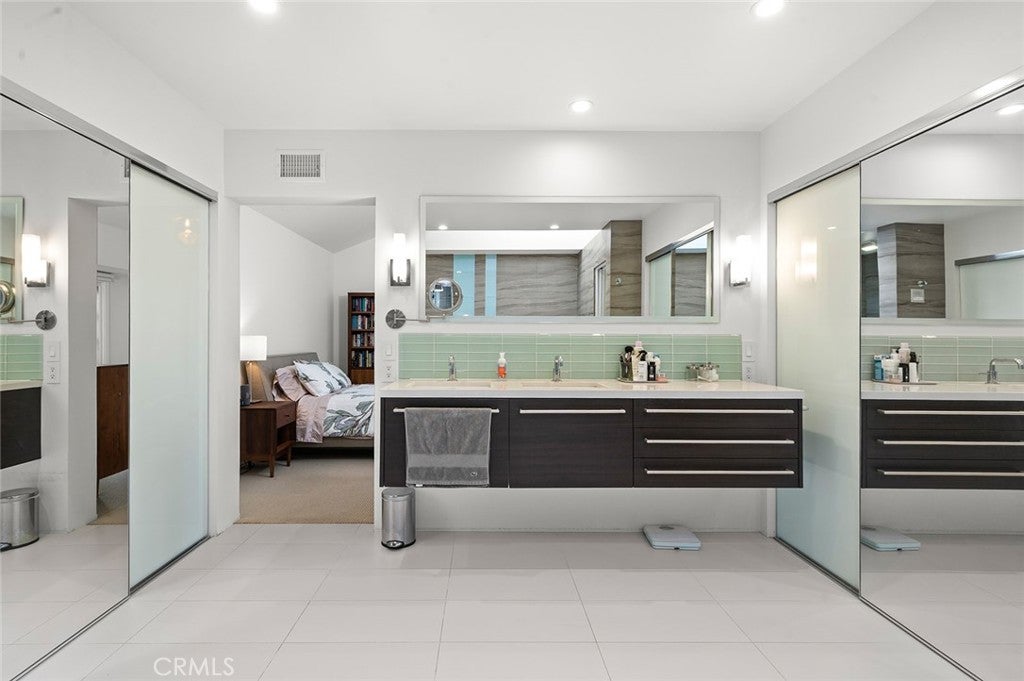 17 Rippling Stream, Irvine CA 92603 - Photo 21