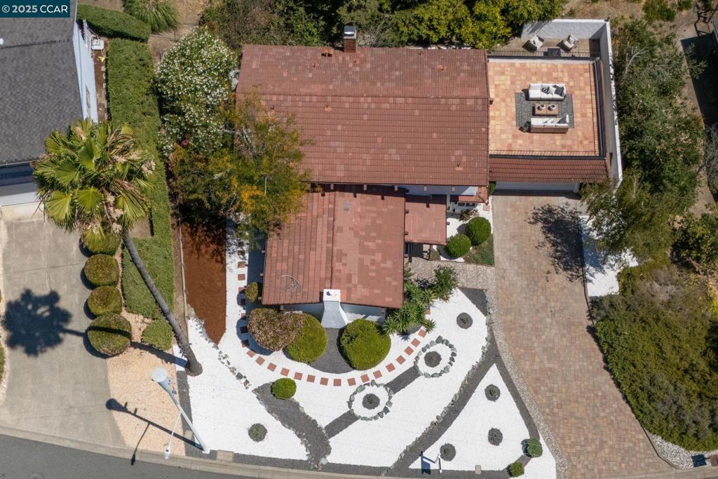 CORLISS - Residential