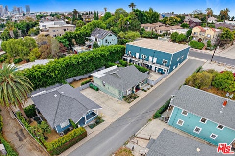 Photo of 830 E Edgeware Road, Los Angeles, CA 90026 (MLS # 26995097)