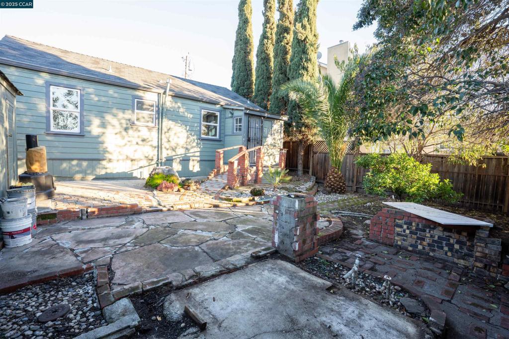 ANTIOCH - Residential