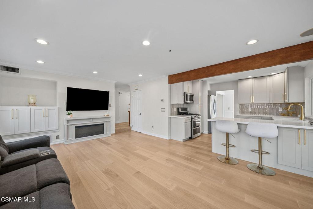 30729 Lakefront Drive