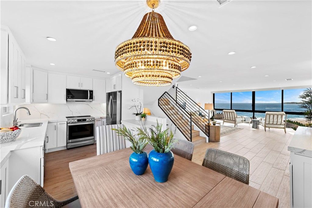 Photo of 51 Blue Lagoon, Laguna Beach, CA 92651 (MLS # LG26070374)