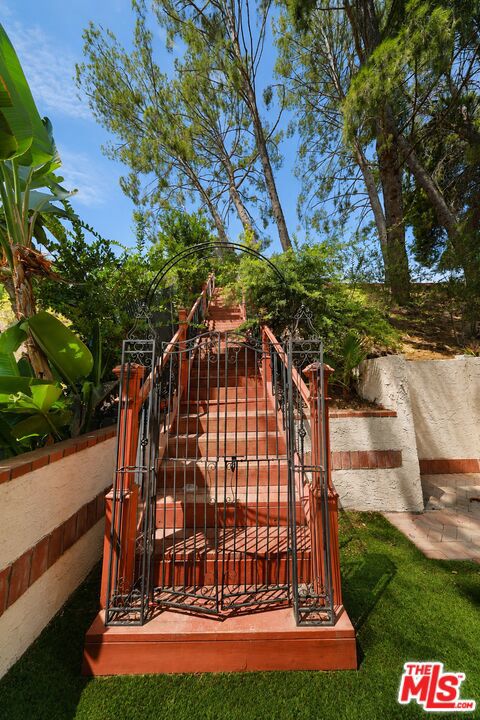 Tiny photo for 6705 Corie Lane, West Hills, CA 91307 (MLS # 26841343)