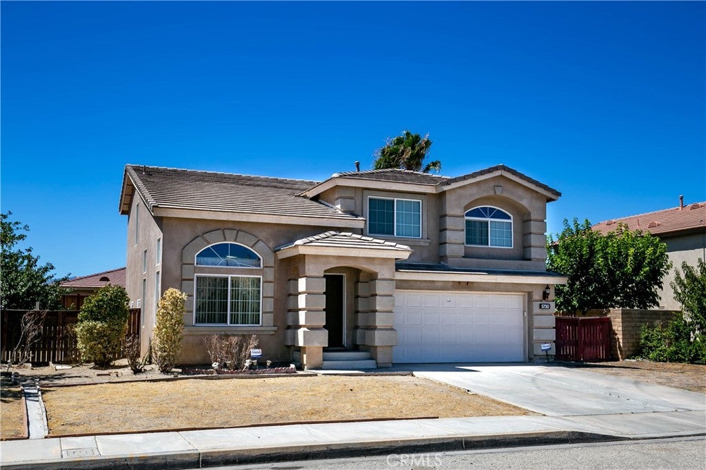 5730 E Avenue R11