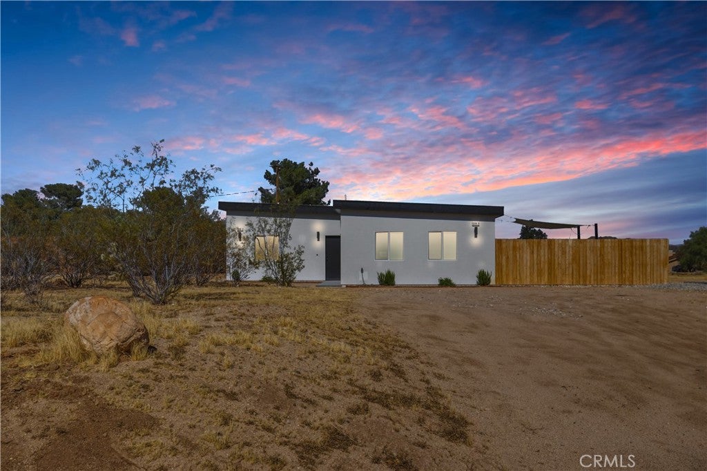 3725 Prescott