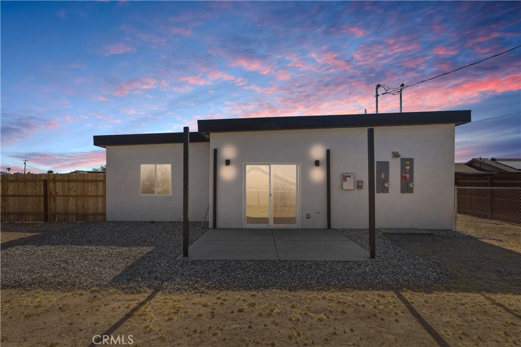 3725 Prescott