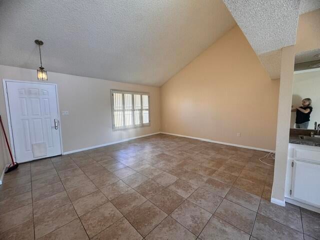 49368 Eisenhower Drive