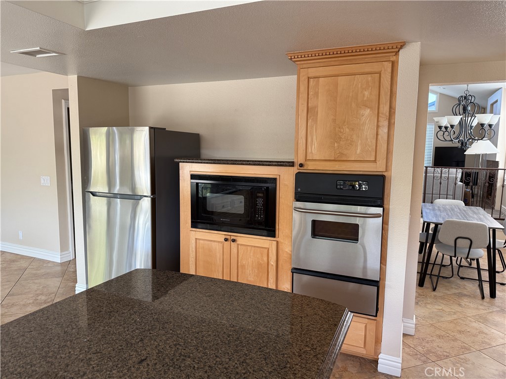 Award (AWAR) - Residential Lease