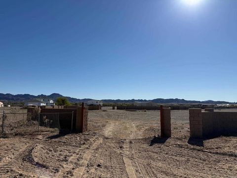 Photo of 2655 Rio Hacienda Way, Palo Verde, CA 92266 (MLS # PTP2601195)