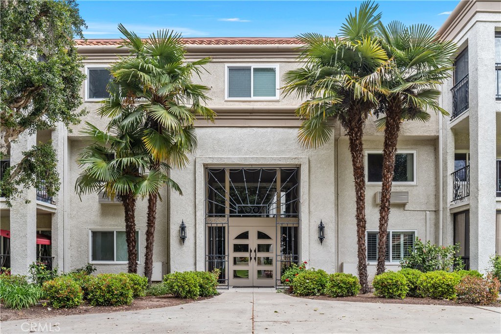 5515 Paseo Del Lago W 1D