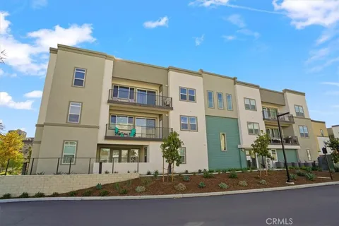 27410 N Merlin Pl Unit 205, Valencia, CA 91381 - MLS#: SR26017263