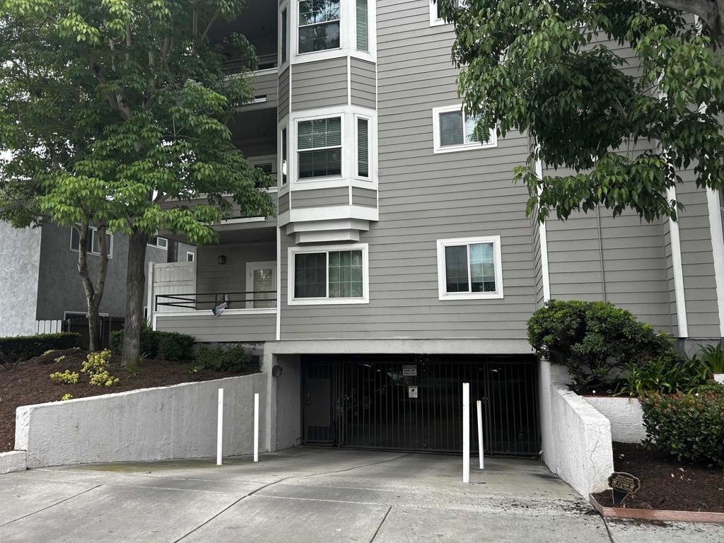 3666 3rd Avenue 105