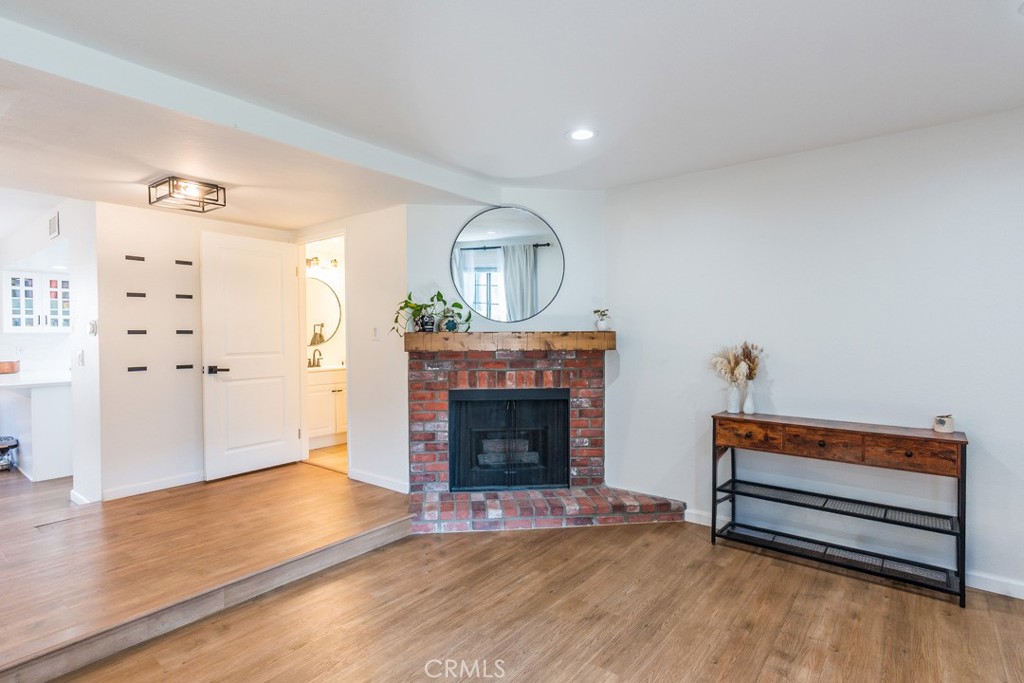 15230 Roxford Street 44