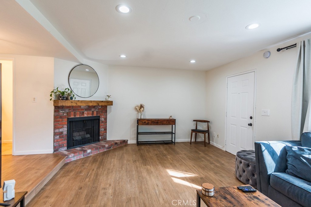 15230 Roxford Street 44